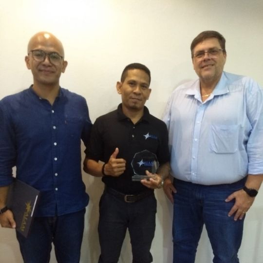 MMA OFFSHORE AND CONOCOPHILLIPS SUPPORT CRISTOVAO LOPES MENDONCA, WINNER OF THE BEST IN ACADEMIC CERTIFICATE IN ENGINE RATINGS AT THE MALAYSIAN MARITIME ACADEMY (ALAM)